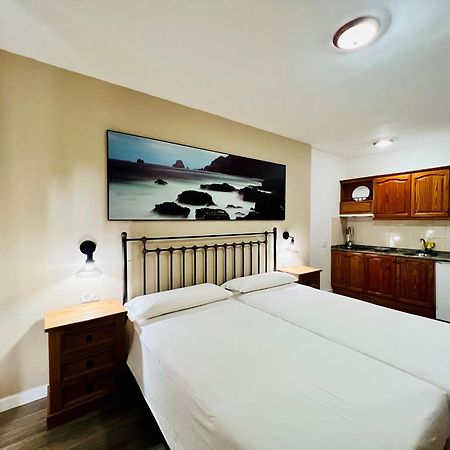 Apartamentos ฟรอนเตรา ภายนอก รูปภาพ