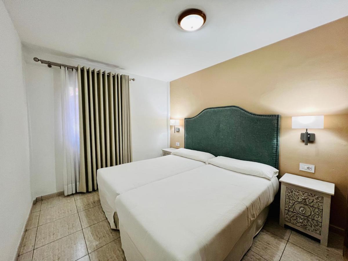 Apartamentos ฟรอนเตรา ภายนอก รูปภาพ