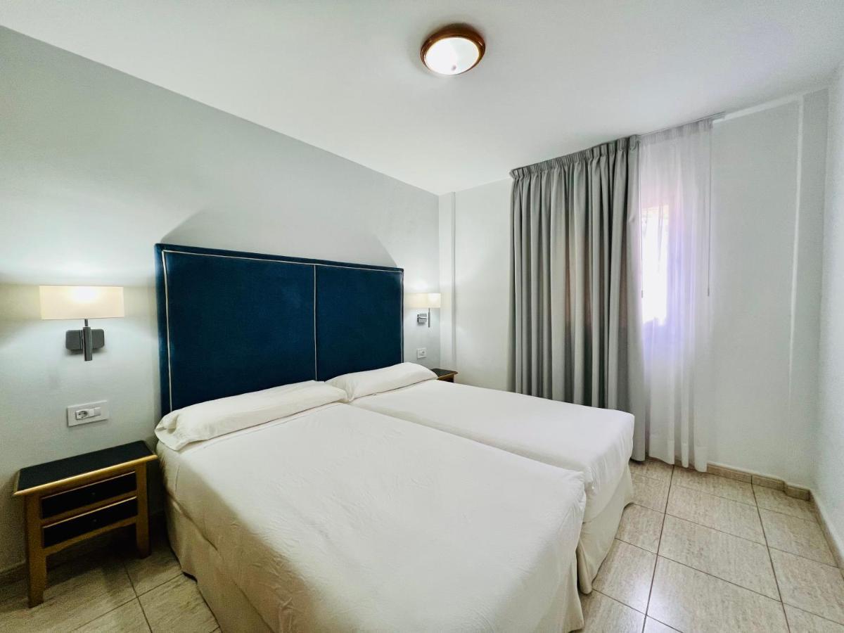 Apartamentos ฟรอนเตรา ภายนอก รูปภาพ