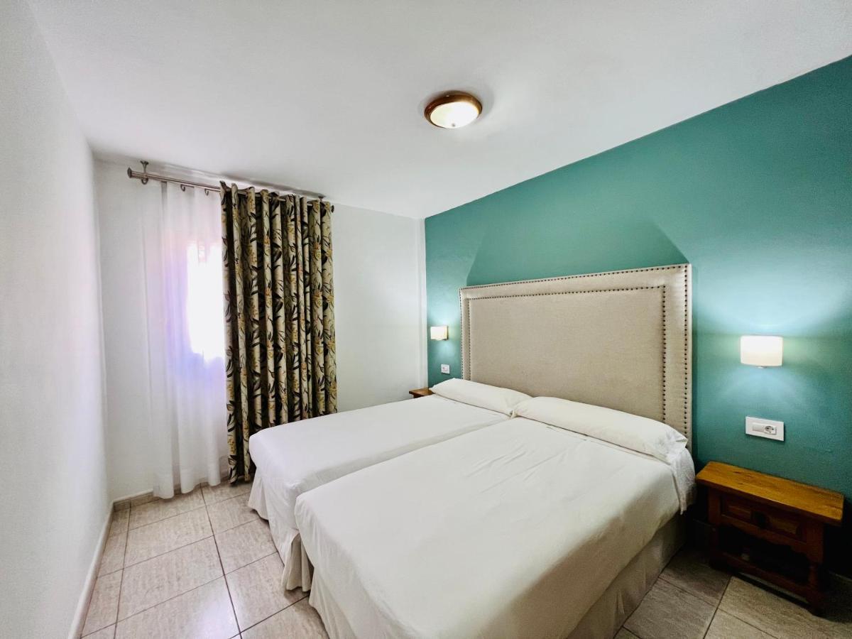 Apartamentos ฟรอนเตรา ภายนอก รูปภาพ