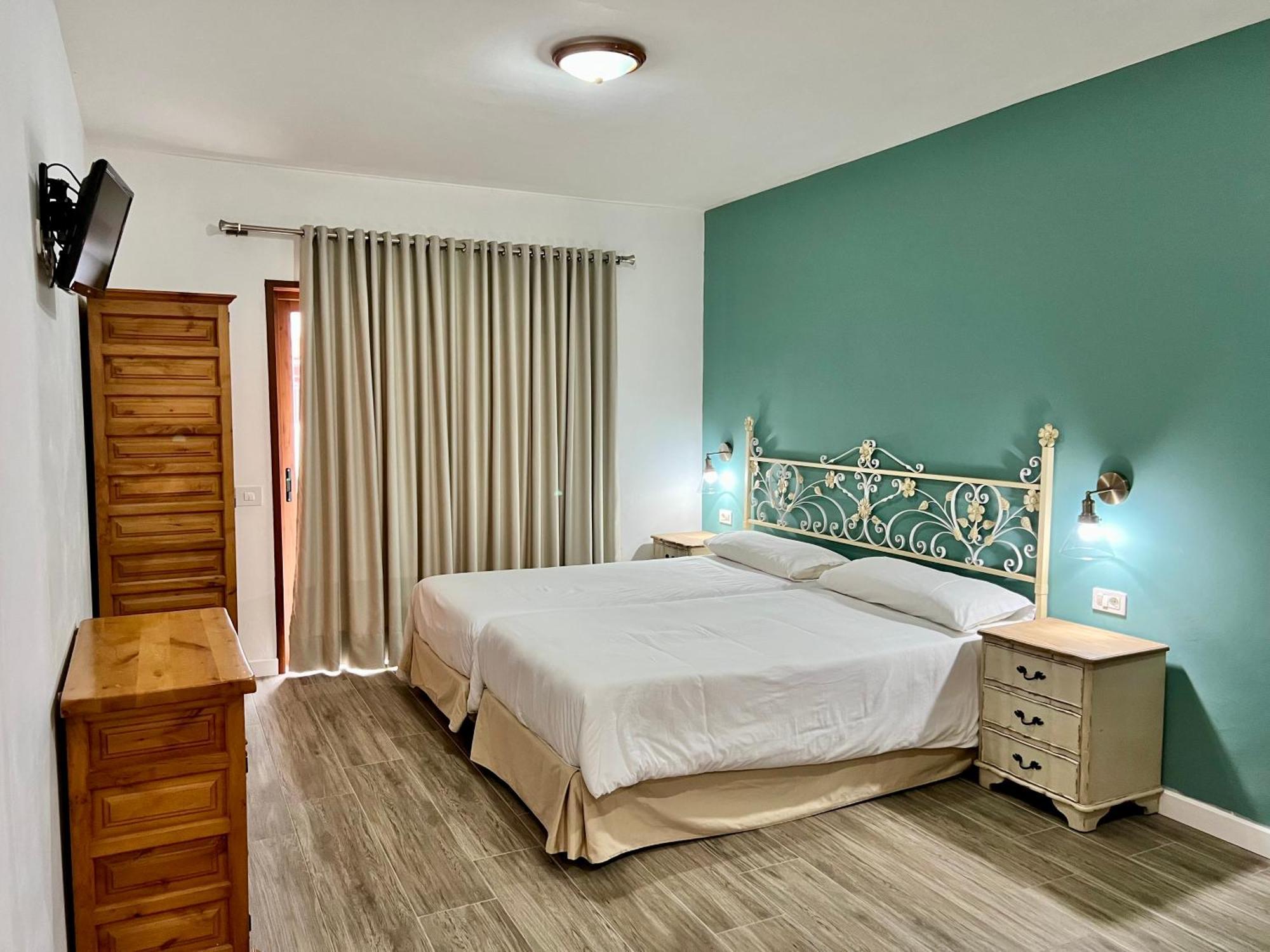 Apartamentos ฟรอนเตรา ภายนอก รูปภาพ