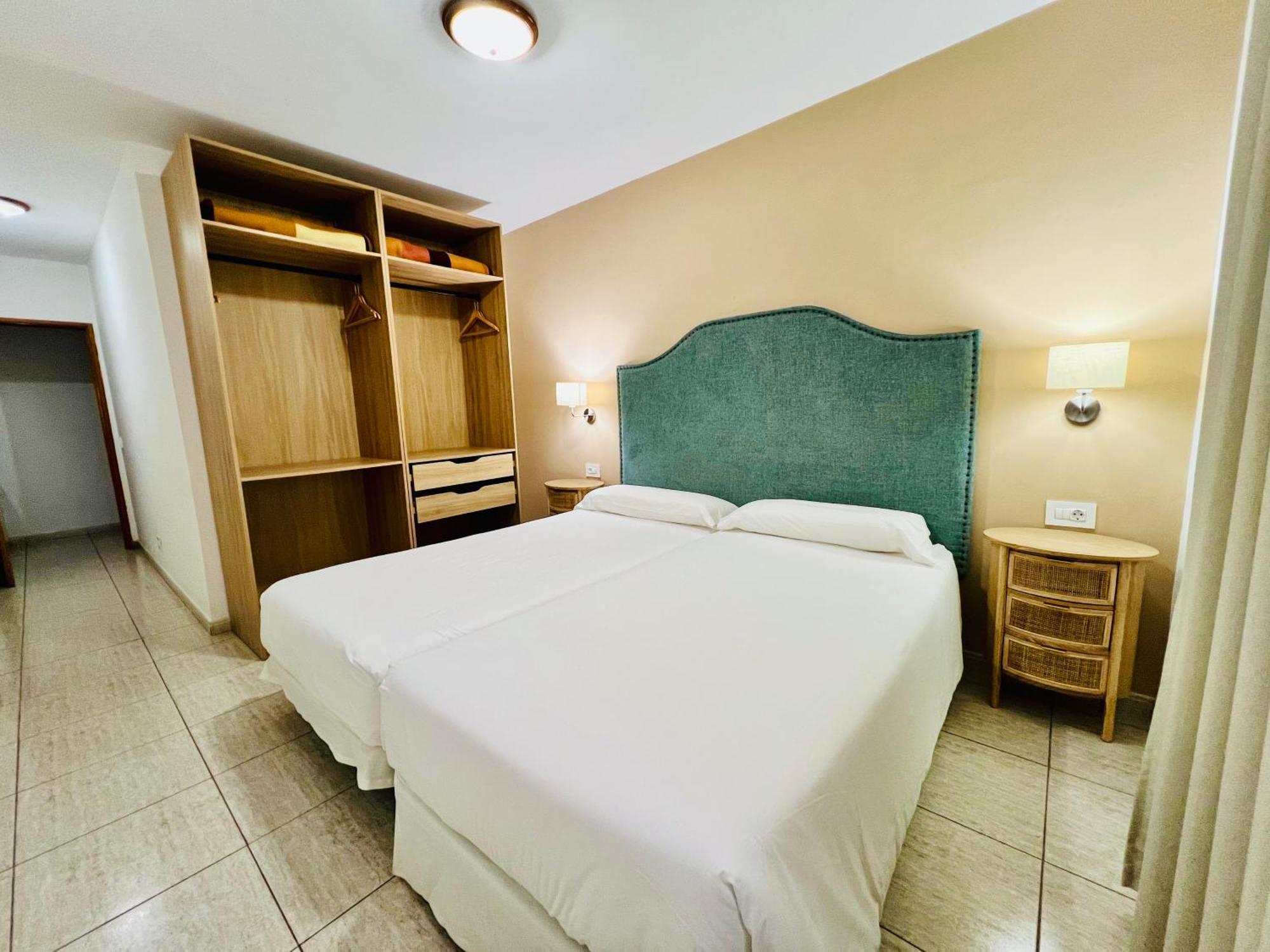 Apartamentos ฟรอนเตรา ภายนอก รูปภาพ