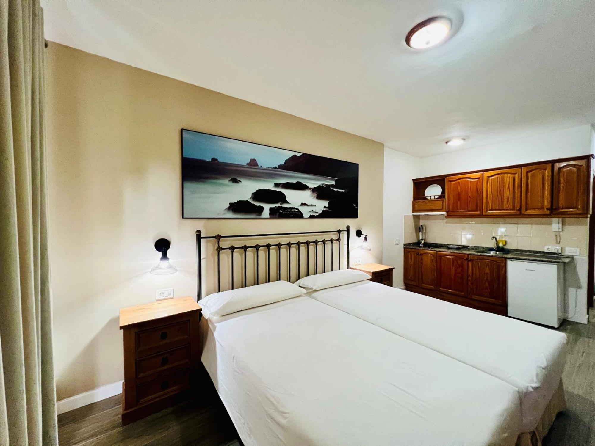 Apartamentos ฟรอนเตรา ภายนอก รูปภาพ